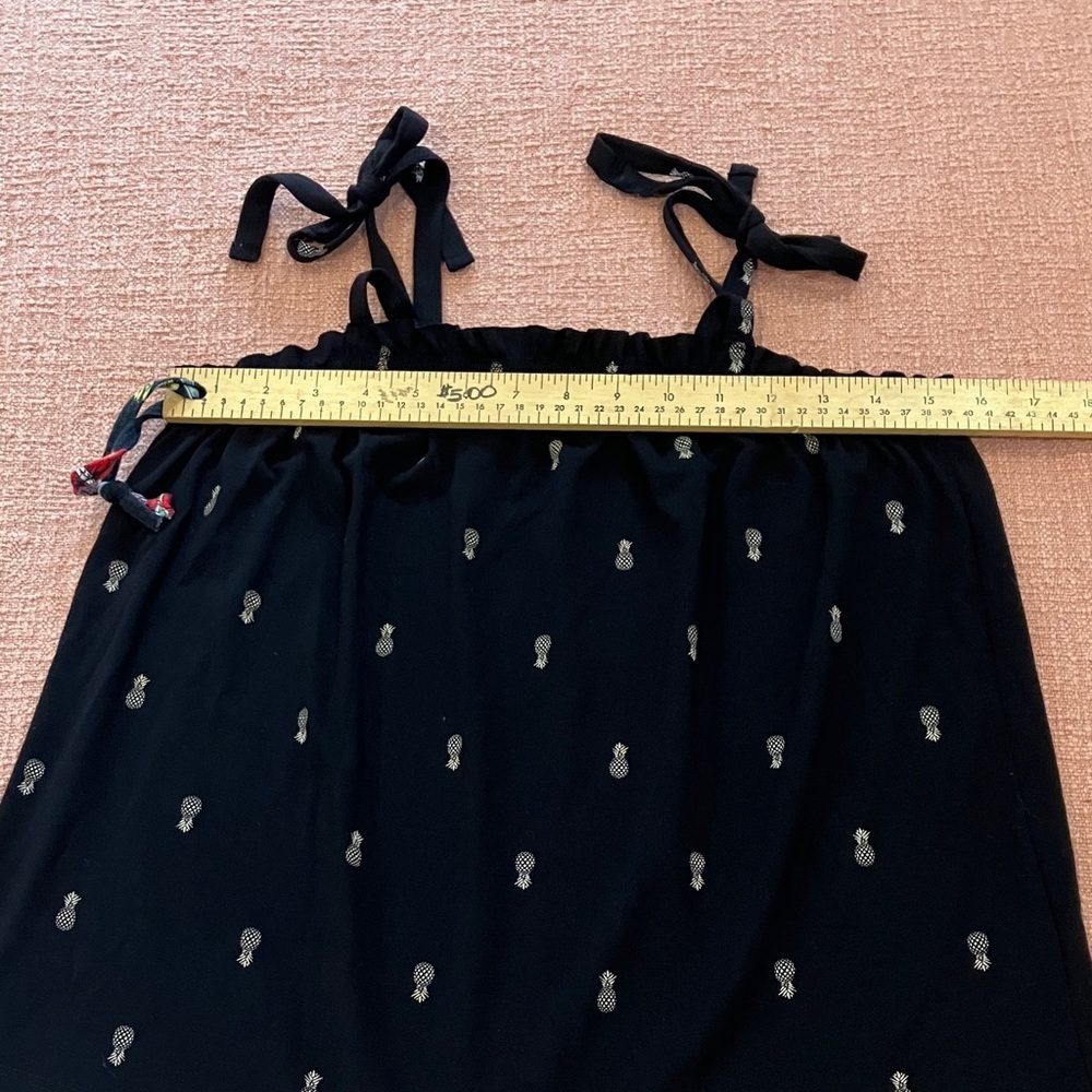 Pineapple patterned Tank Top - Picture 3 of 10